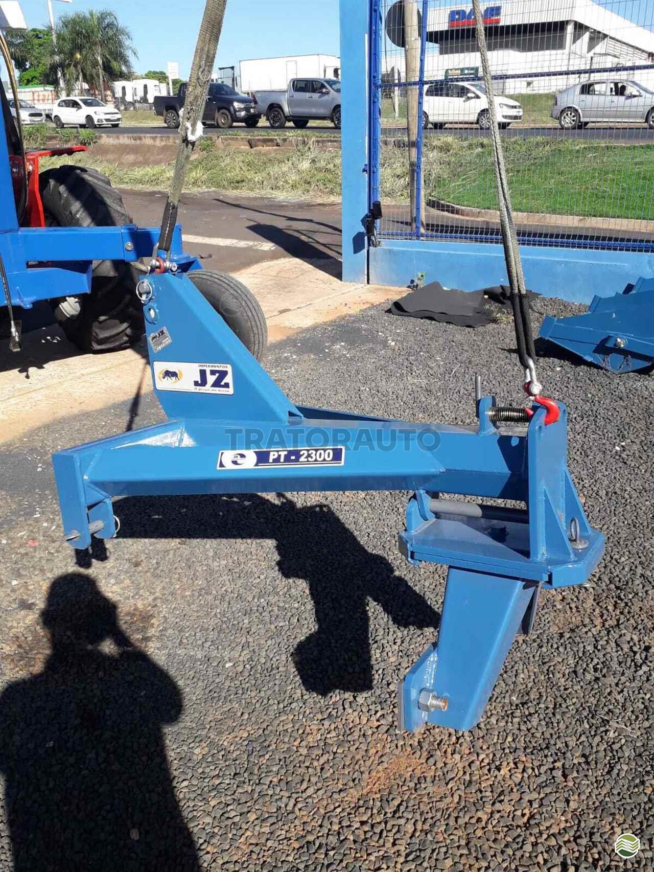 IMPLEMENTOS AGRICOLAS PLAINA NIVELADORA PLAINA DE ARRASTO Tratorauto Tratores - Landini UBERLANDIA MINAS GERAIS MG